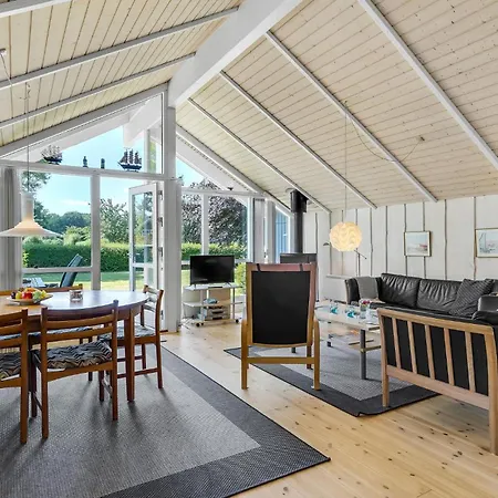 度假居 Amazing Home In Tranekaer With Sauna Tranekær