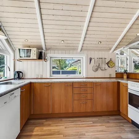 3 Bedroom Cozy In Tranekaer Tatil Evi *